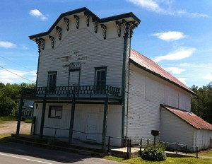Fine Town Hall, an historic building no longer in use.