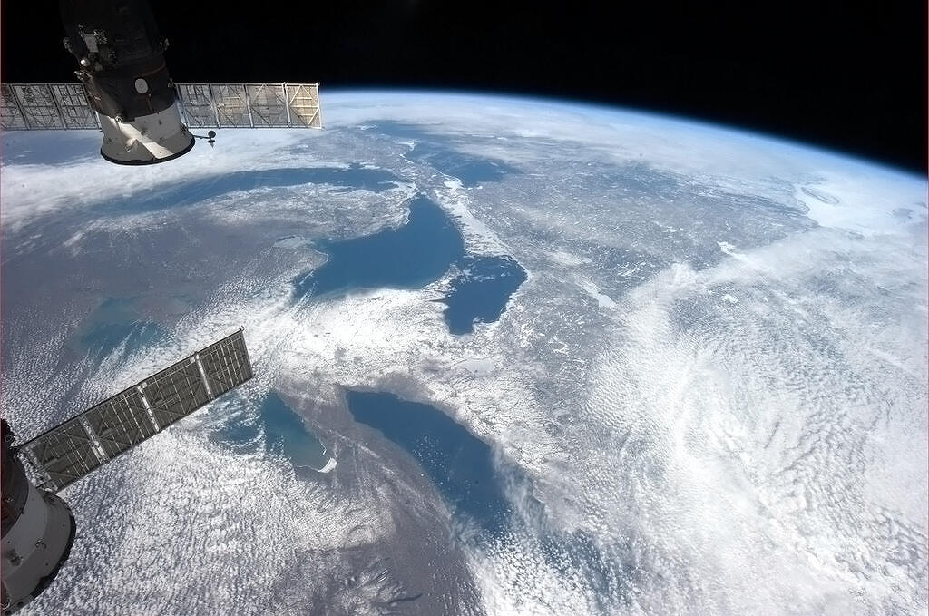 Great Lakes from the International Space Station 2013-03-15 Public Domain NASA/Chris Hadfield - Expedition 35/Chris Hadfield