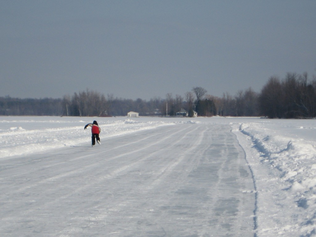  Skate the Lake's excellent 1 kilometer rink in 2008. Photo: Lucy Martin