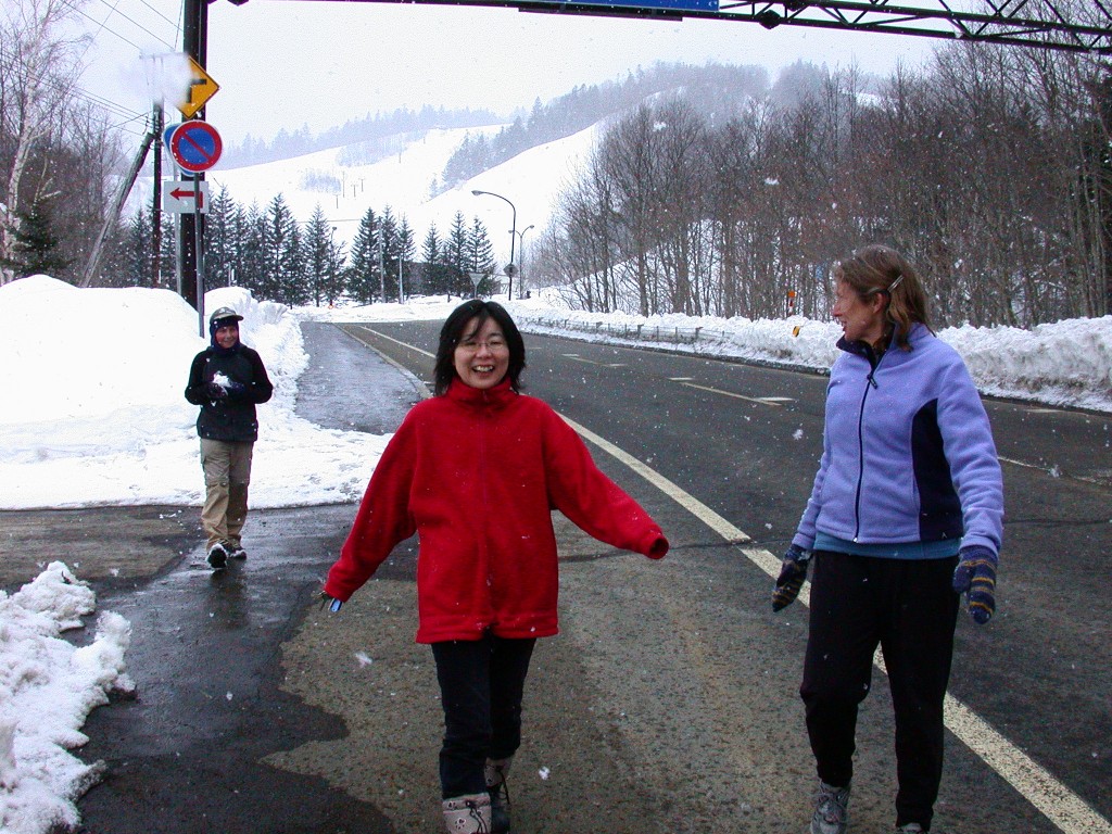 A snowy walk in Hokkaido, March 2006