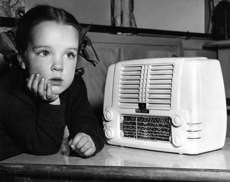 Listening to "Kindergarten of the Air," 1962. Photo: ABC, Creative Commons, some rights reserved
