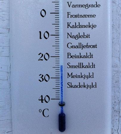 A smellkald (cracking cold) day on Todd Moe's Norwegian thermometer. Photo: Todd Moe